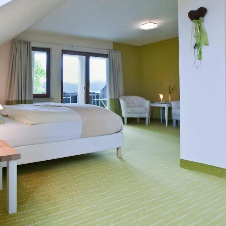 Hotel Berggasthof & Sennhuette 3*
