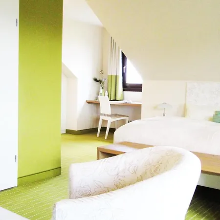 Hotel Berggasthof & Sennhuette 3*