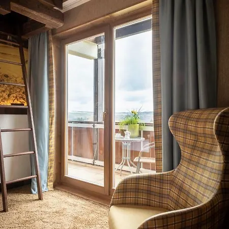Berggasthof & Sennhuette Hotel