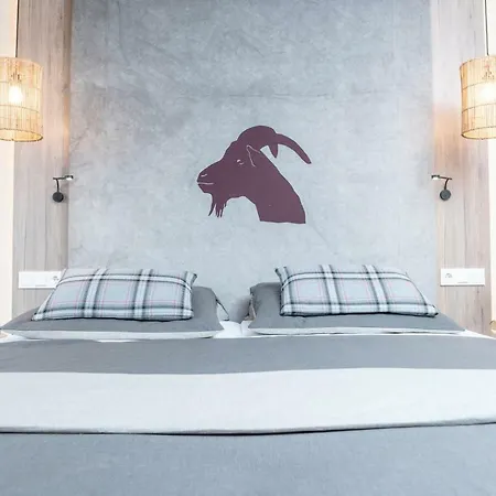 Berggasthof & Sennhuette Hotel 3*